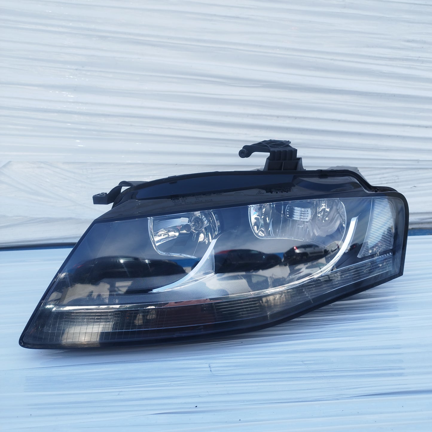 Fanale anteriore sx Audi A4 2010 cod: 1307022852 ecoDM170