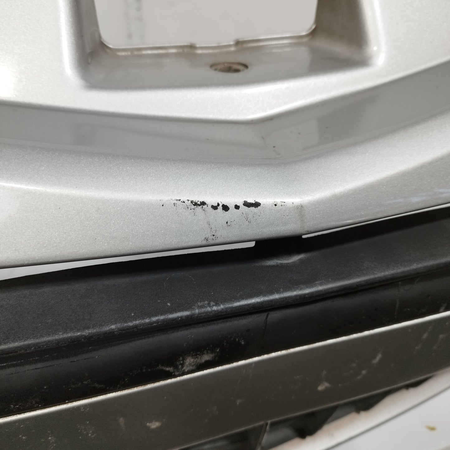 Paraurti anteriore grigio Lancia Ypsilon 2005 ecoAC14198