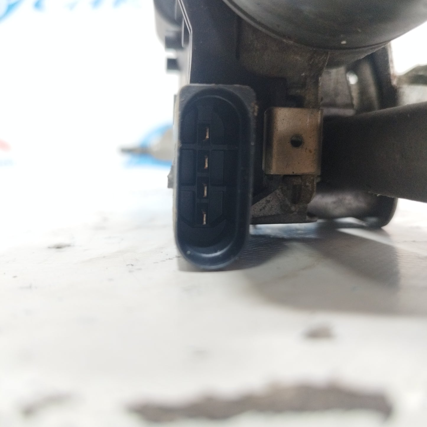 Motorino tergicristalli anteriore Volkswagen Golf 5 2005 4 pin ecoAC8666