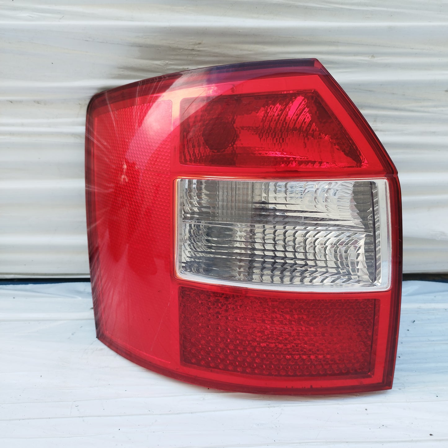 Fanale posteriore sx Audi A4 SW 2003 ecoDM222