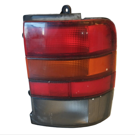 Fanale posteriore dx Nissan Serena (C23) 1992-2000 ecoAC17697