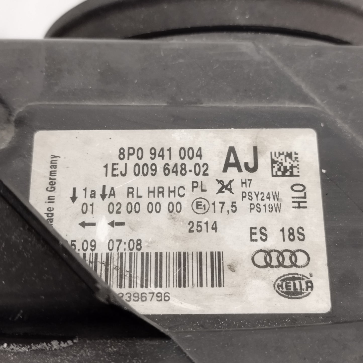 Fanale anteriore dx Audi A3 (8P1) 2008-2012 Restyling cod: 8P0941004 ecoAC15251