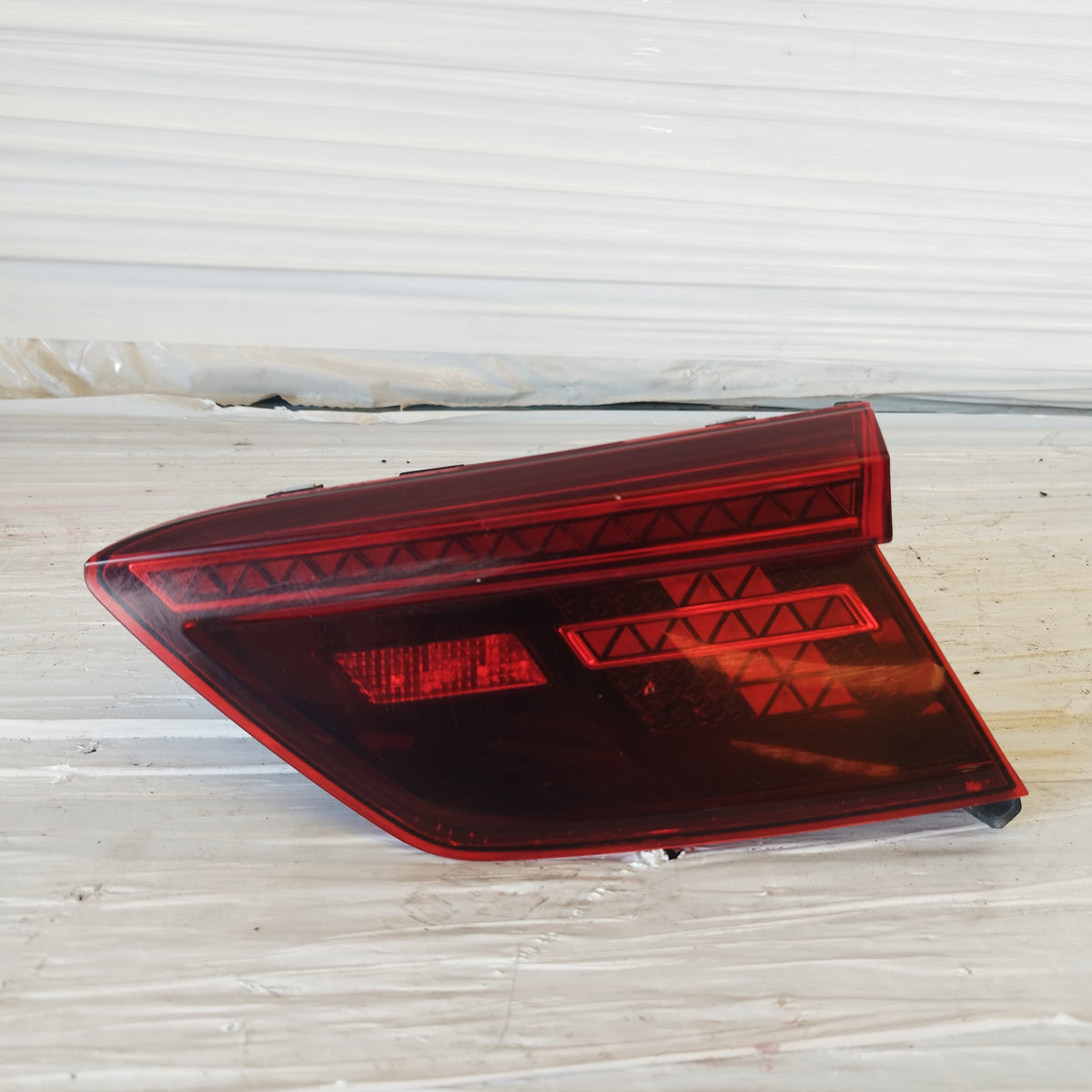 Fanale posteriore interno dx a led Volkswagen Tiguan AllSpace (AD1) 2017-2020 cod: 2SA01252202 ecoAC17500