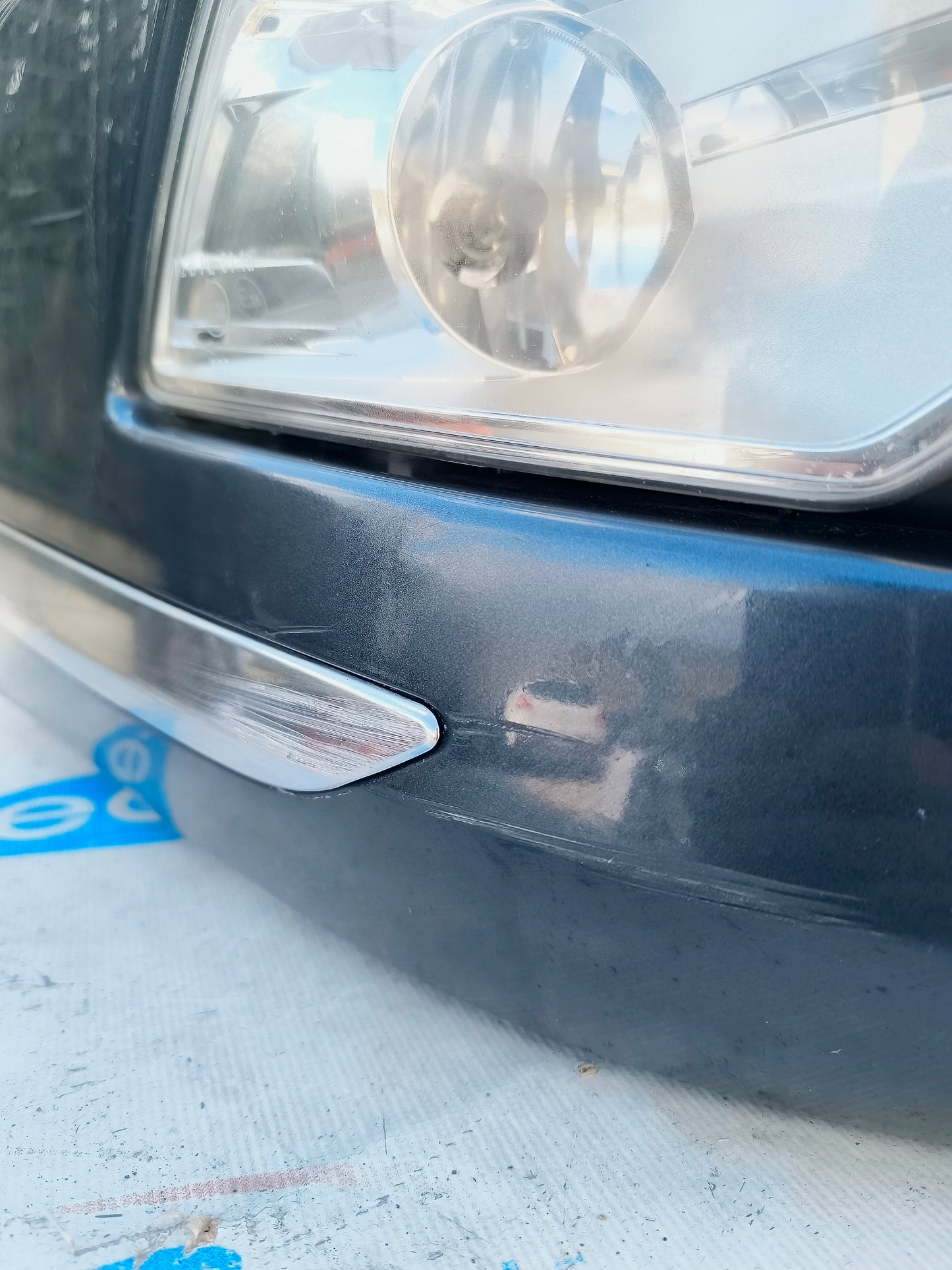 Front bumper gunmetal grey Citroen C5 year 2015 ecoAG6354