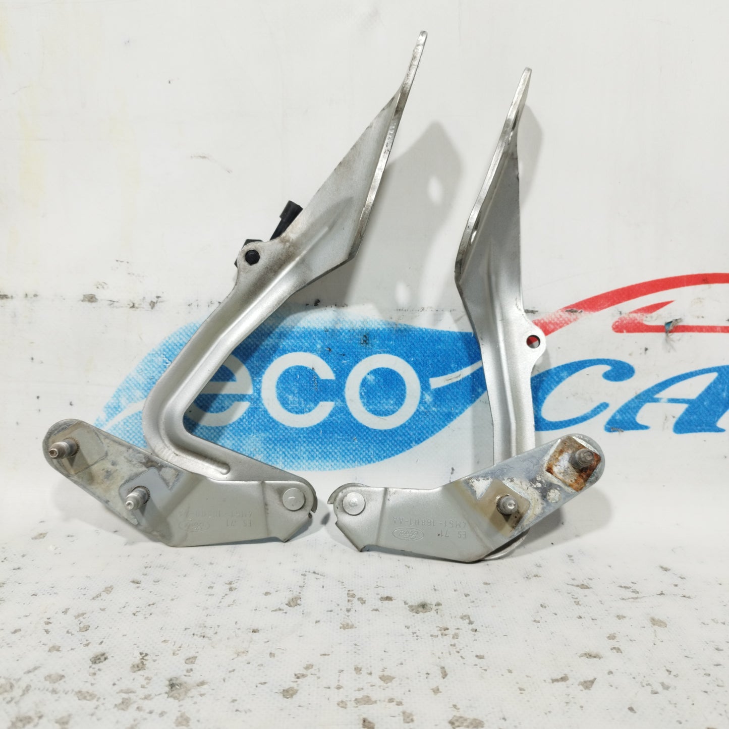 Ford Focus 2009 Hood Hinges Code: 4M51-16800-AA ecoAC10299