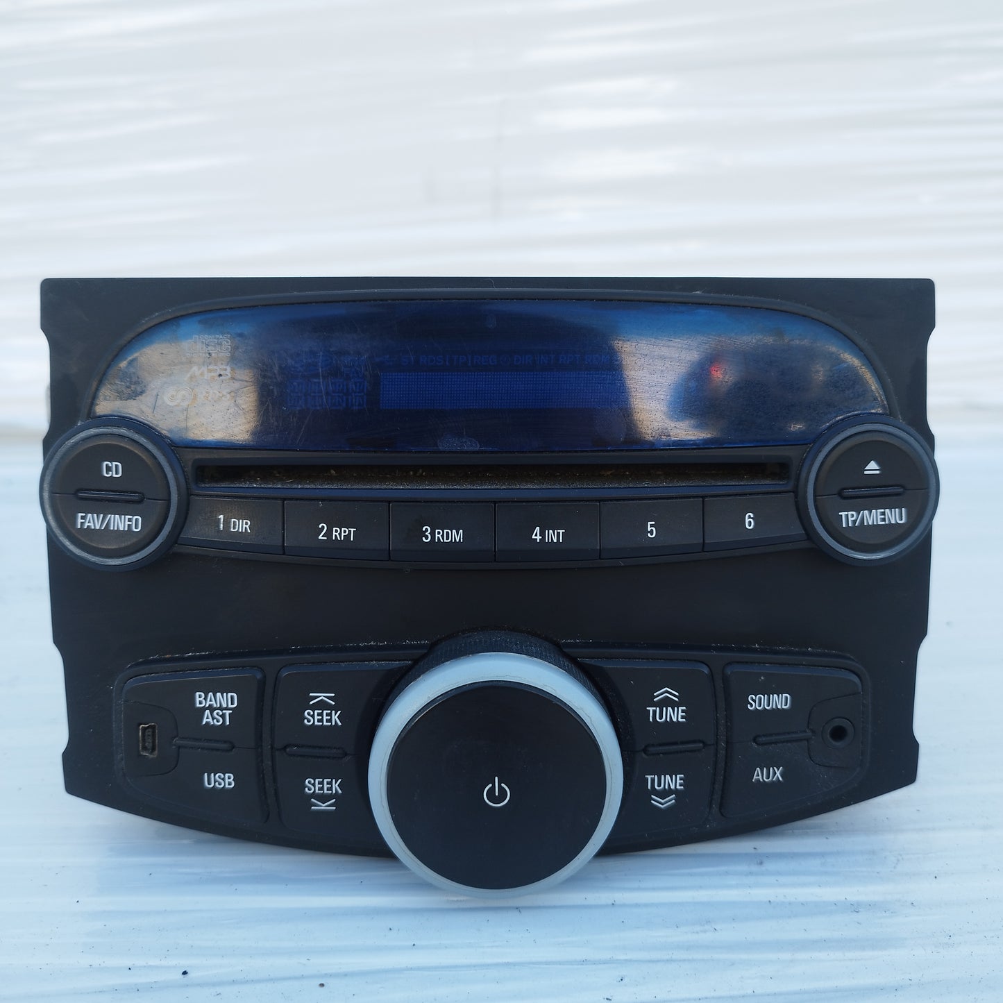 Autoradio Chevrolet Spark 2010 cod: 95986359 ecoDM037