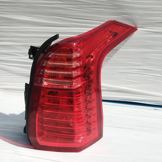 Fanale posteriore dx a led Peugeot 5008 2013 ecoDM071