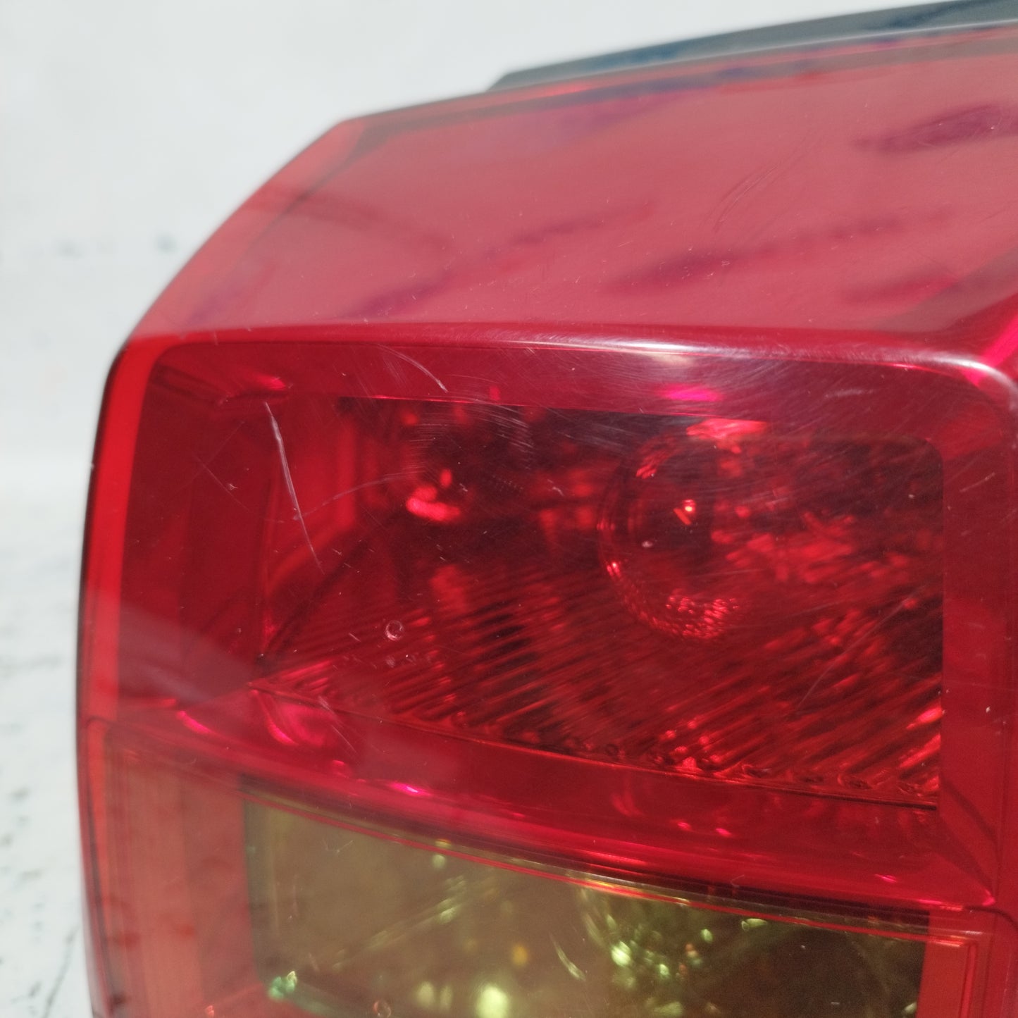 Peugeot 4007 2010 ecoAC9563 Außenleuchte rechts hinten