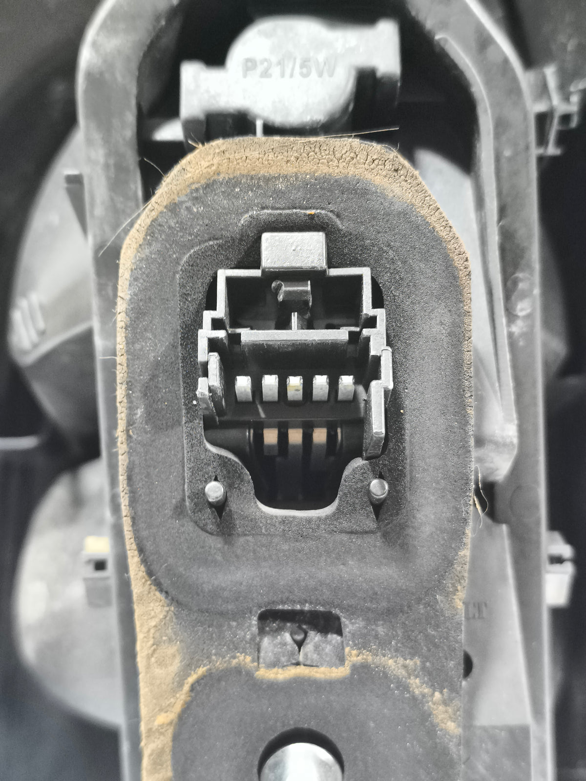 Fanale posteriore sx Renault Twingo II (CNO) anno 2007-2011 TYC ecoAG9634