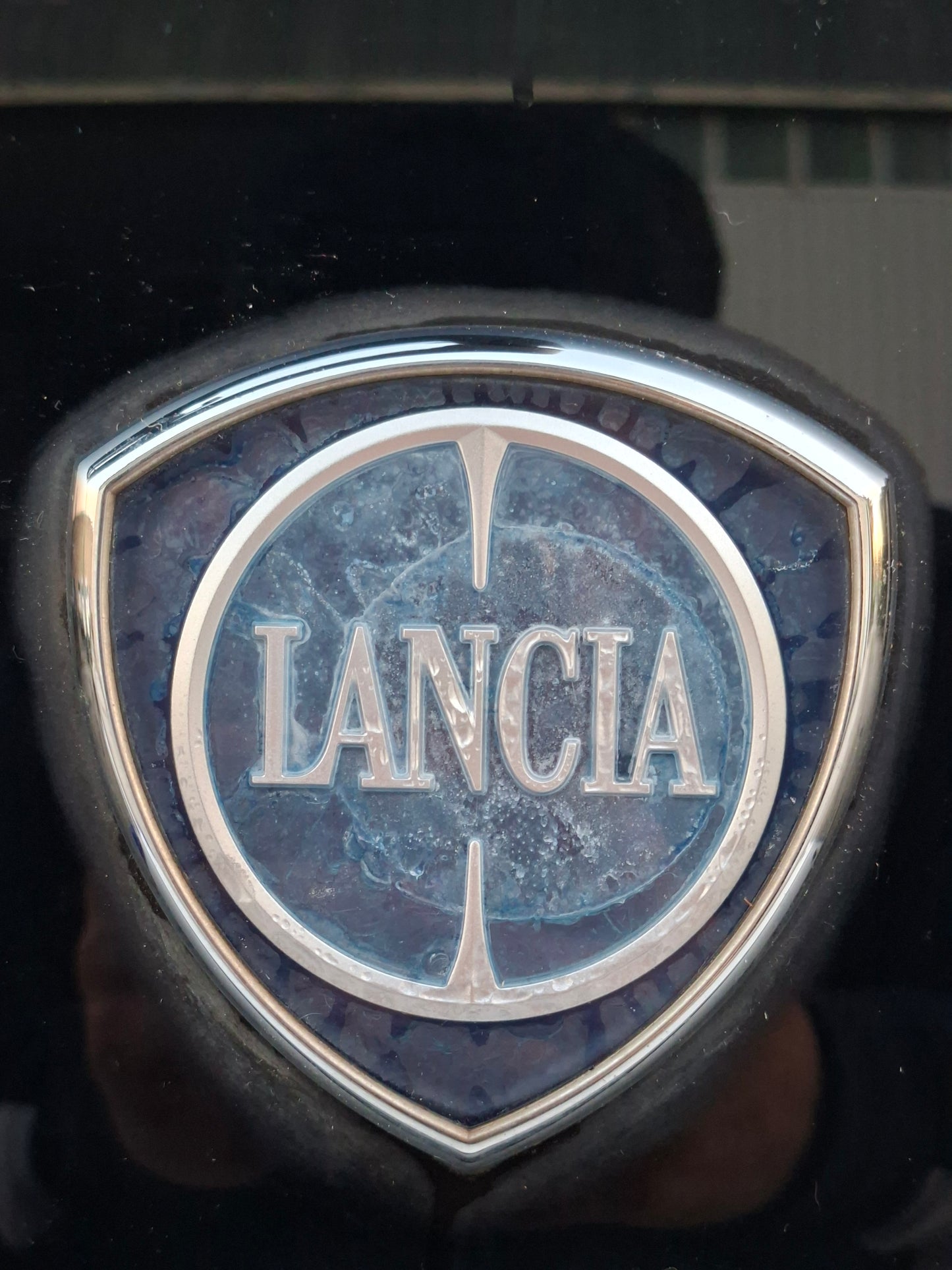 Lancia Musa Heckklappe, Baujahr 2010, schwarz, kleine Delle und einige Kratzer, ecoAG7699