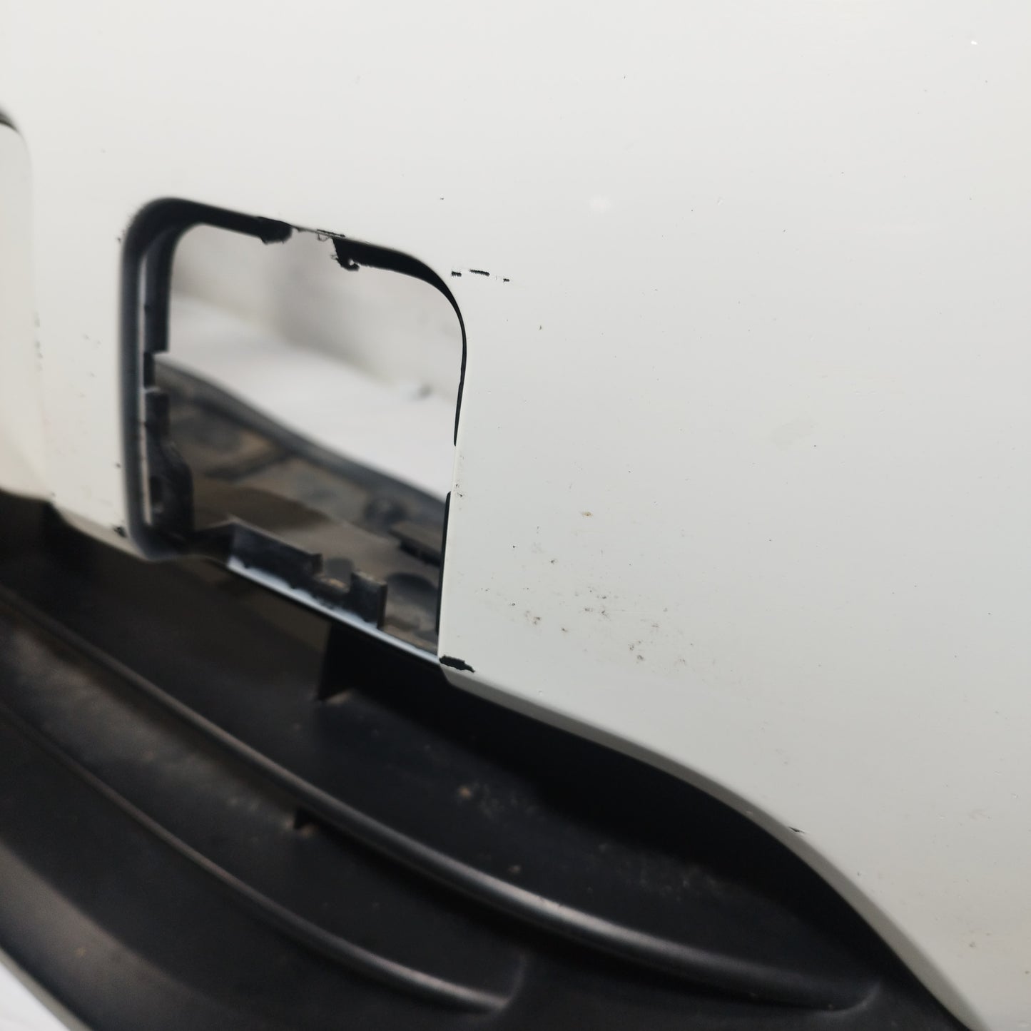 Paraurti anteriore bianco Nissan Qashqai 2012 ecoAC14514