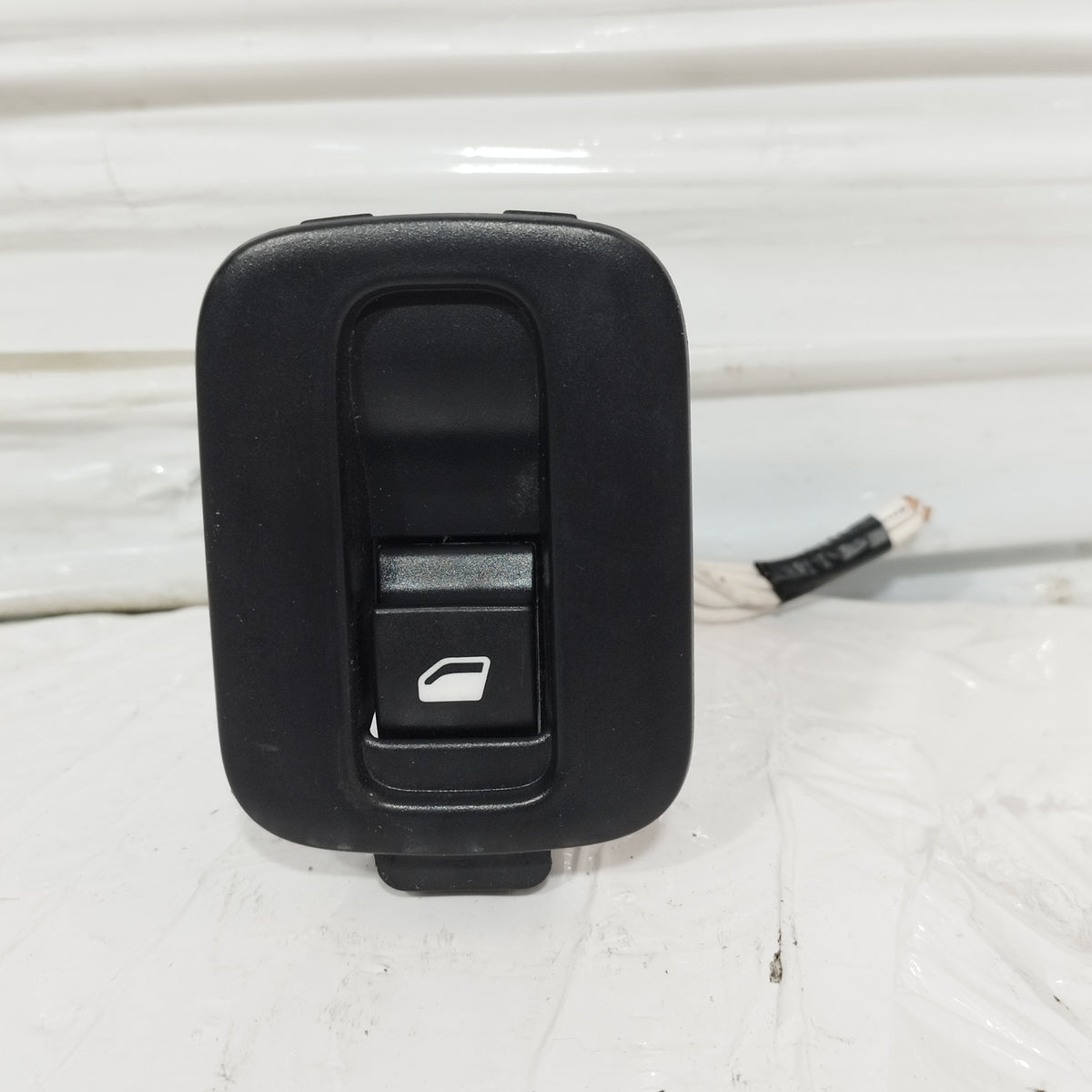 Pulsante anteriore dx Citroen C3 III 2016-2024 ecoAC17365