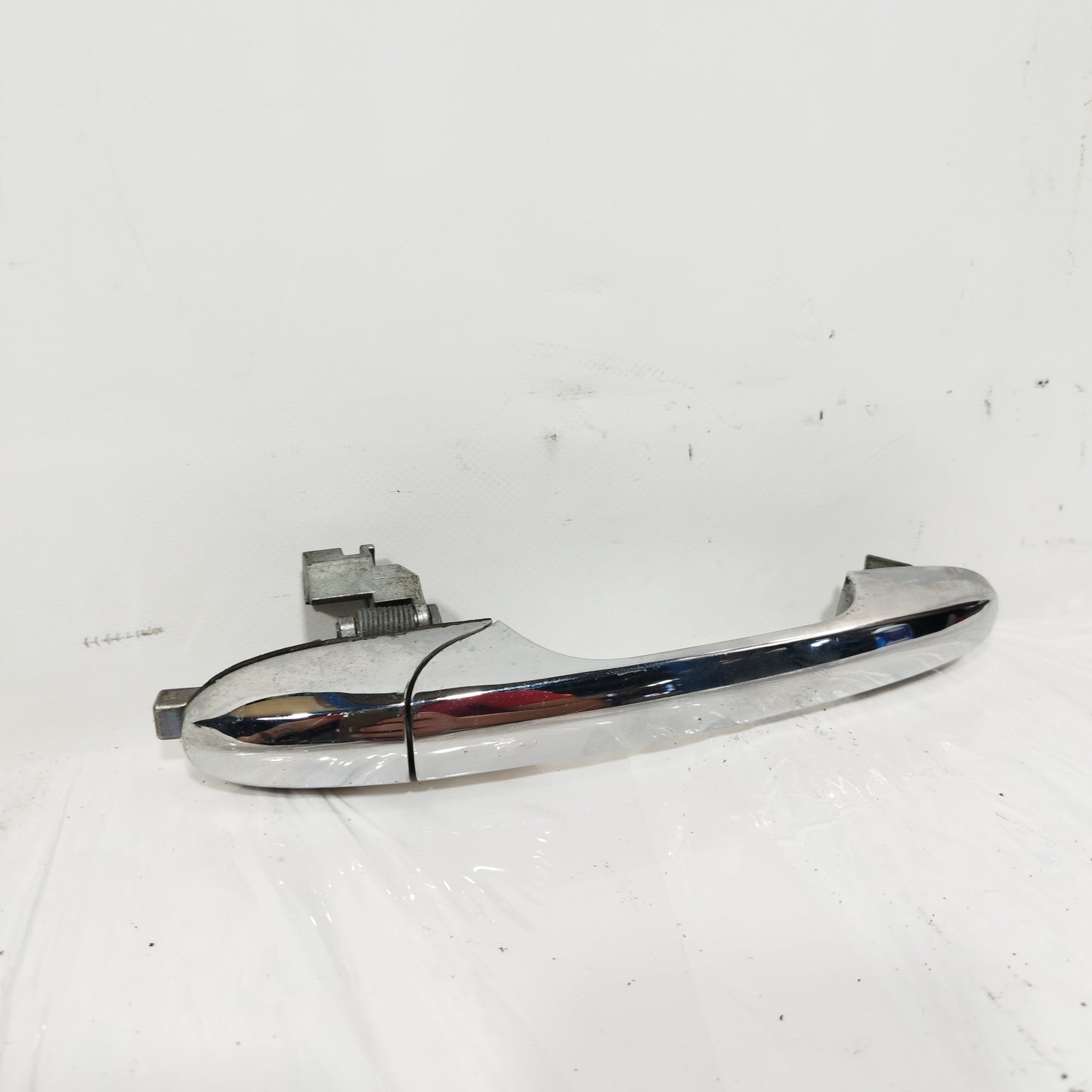 Maniglia esterna anteriore dx cromata Alfa Romeo 147 2008 ecoAC4593