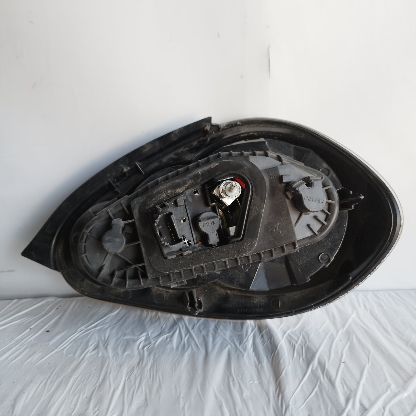 Toyota Aygo 2012 ecoAC7528 linke Rückleuchte