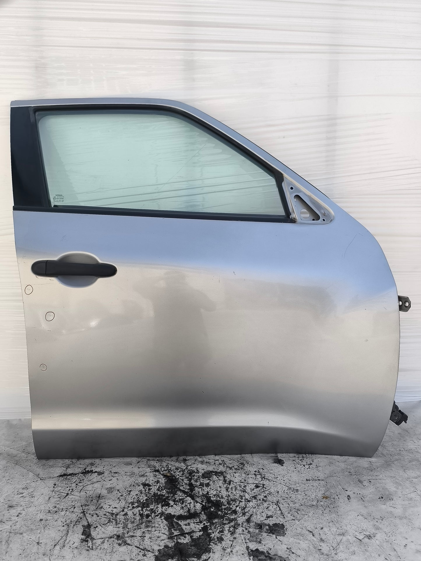 Sportello anteriore dx grigio Nissan Juke (F15) anno 2010-2019 ecoAG8609