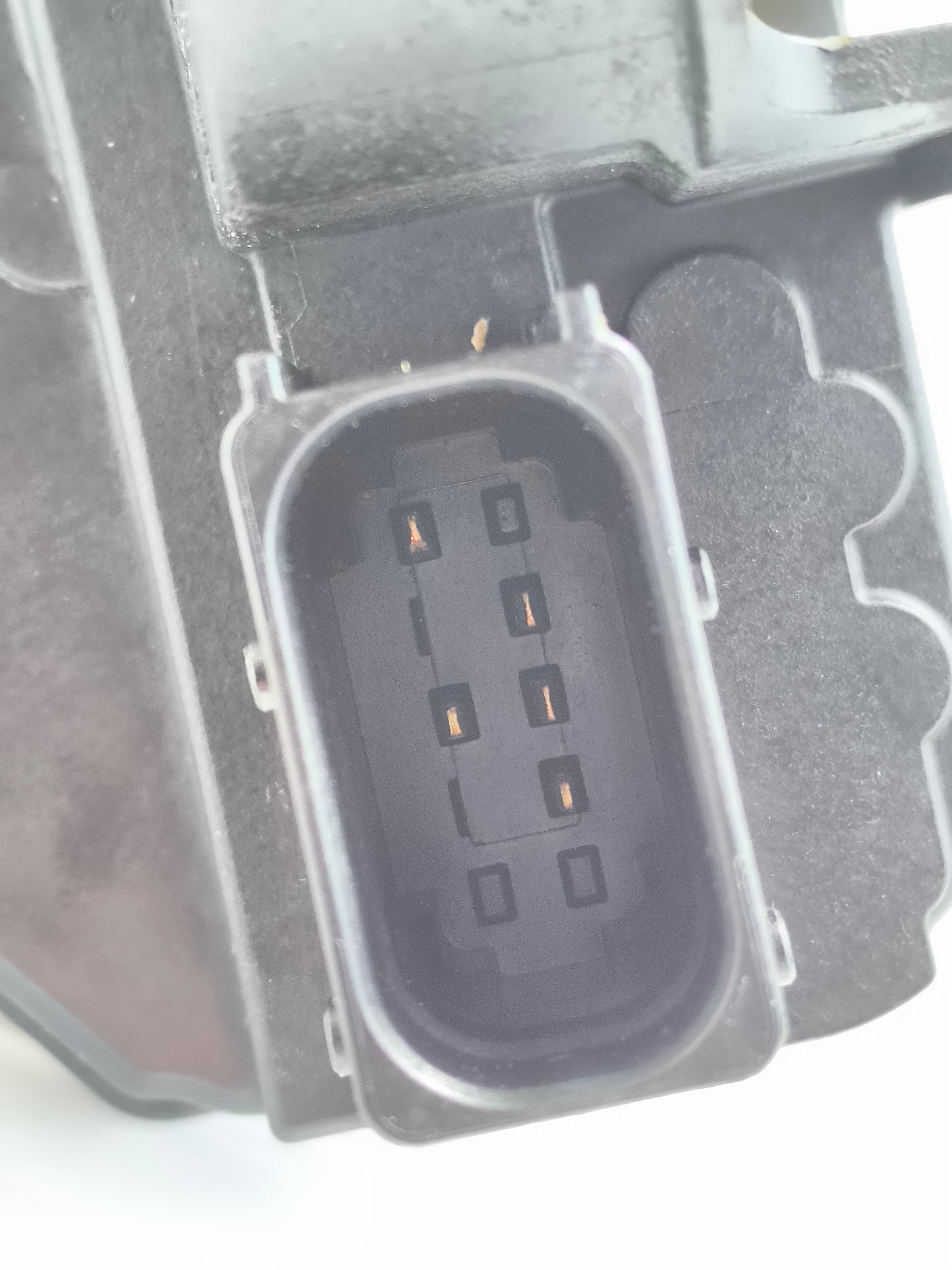 Serratura anteriore sinistra Opel Insignia anno 2010 cod. 3023801-E01S 5 pin ecoAG7011