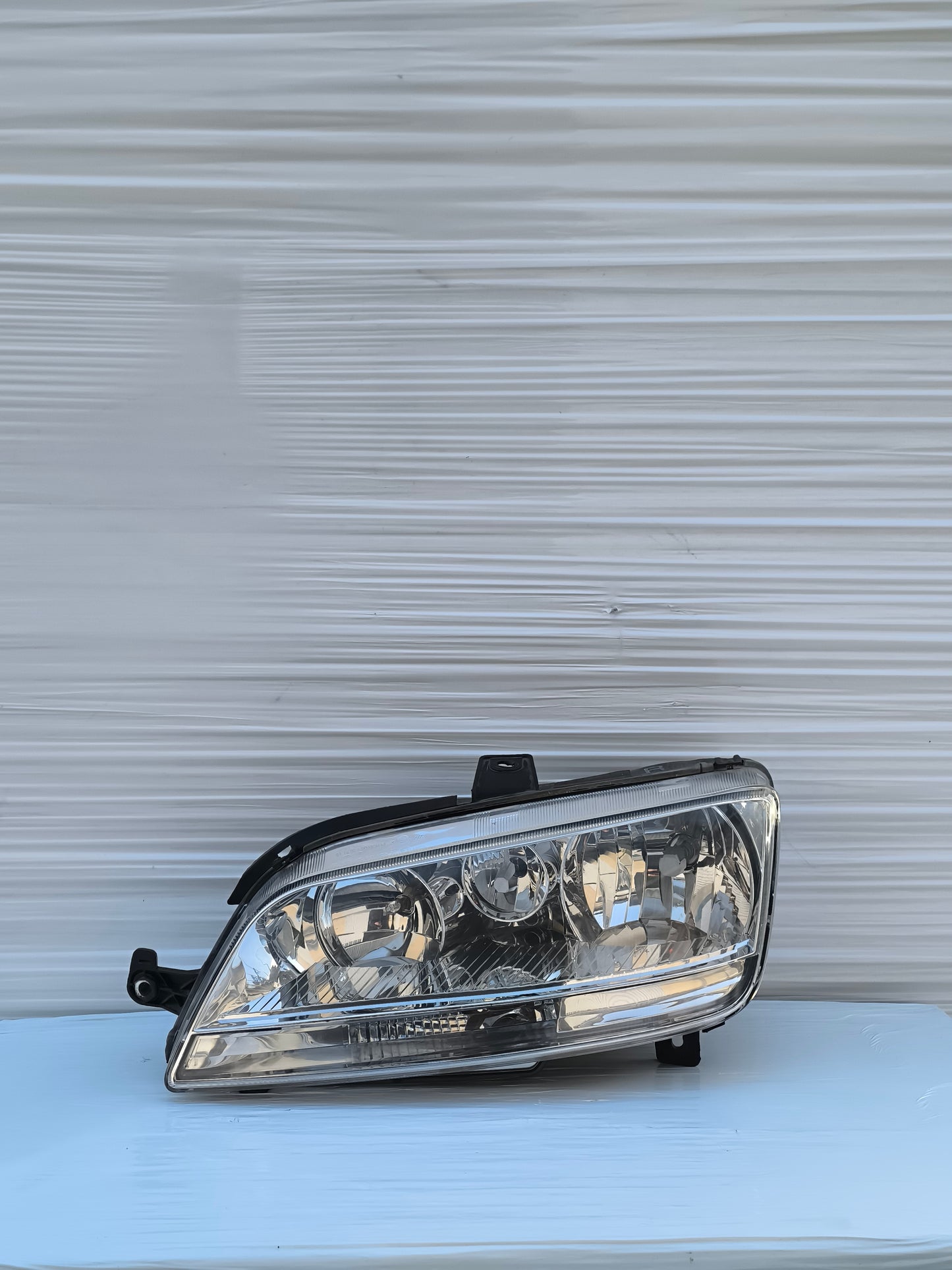 Fanale anteriore sx freccia bianca Fiat Idea / Multipla ecoAG7846