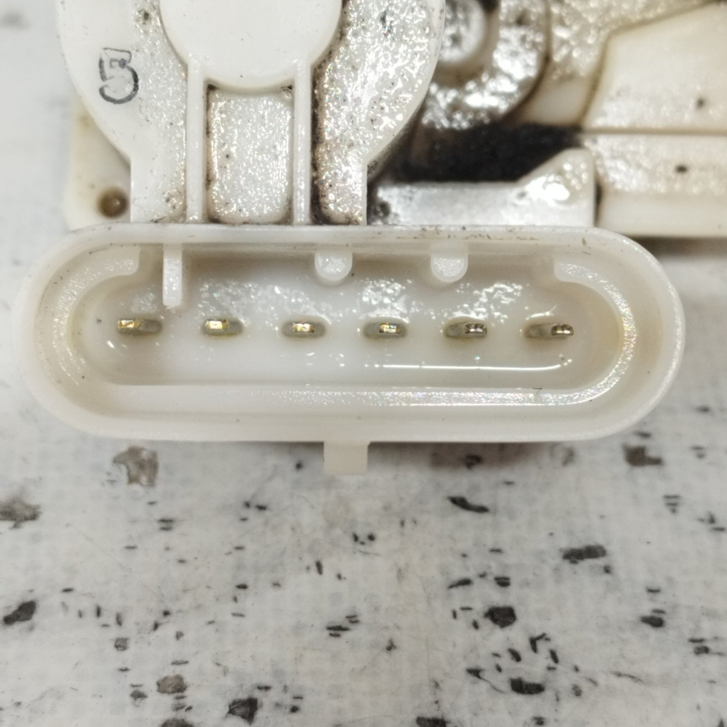 Front left lock Fiat Punto 2005 6 Pin ecoAC10120