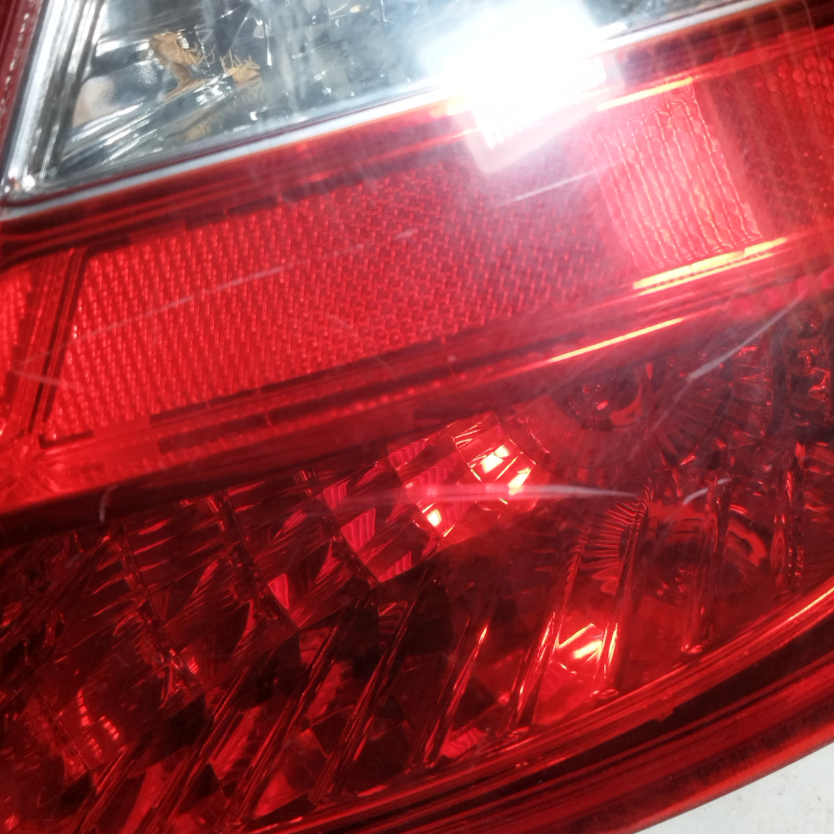 Fanale posteriore dx Hyundai I20 (PB) I serie 2008-2012 cod: 92402 ecoDM455