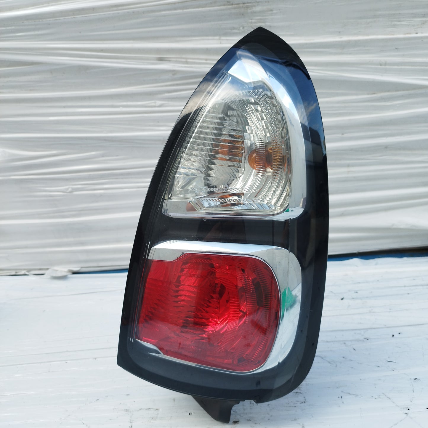 Fanale posteriore dx Citroen C3 Picasso 2009 cod: 9681749180 ecoDM229