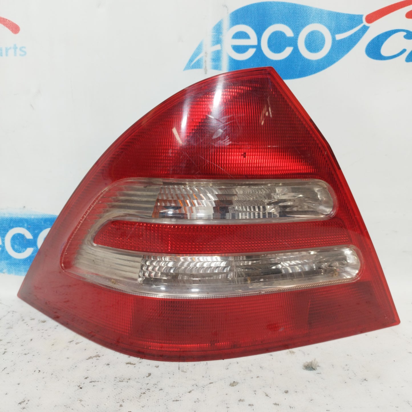 Linke Rückleuchte Mercedes C-Klasse W203 2002 ecoAC9845
