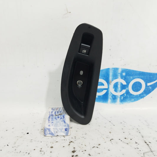 Pulsantiera posteriore dx Fiat 500x 2014 ecoAC8643