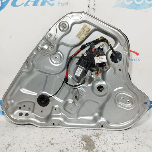 Gepäckträger hinten links Hyundai I30 2009 Code: 83470-2R050 ecoAC8816