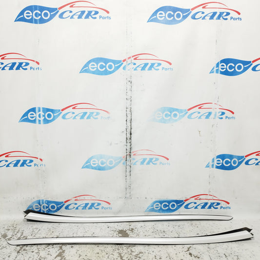 Side windscreen mouldings Peugeot 3008 2011 Cod: 9682757980 ecoAC9901