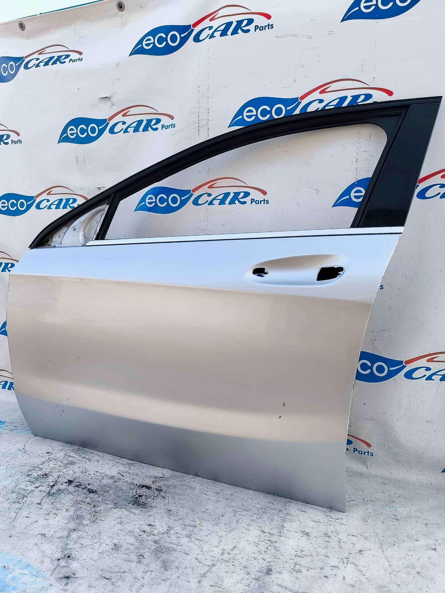 Sportello anteriore sx grigio argento Mercedes Classe A w176 ecoAG6160