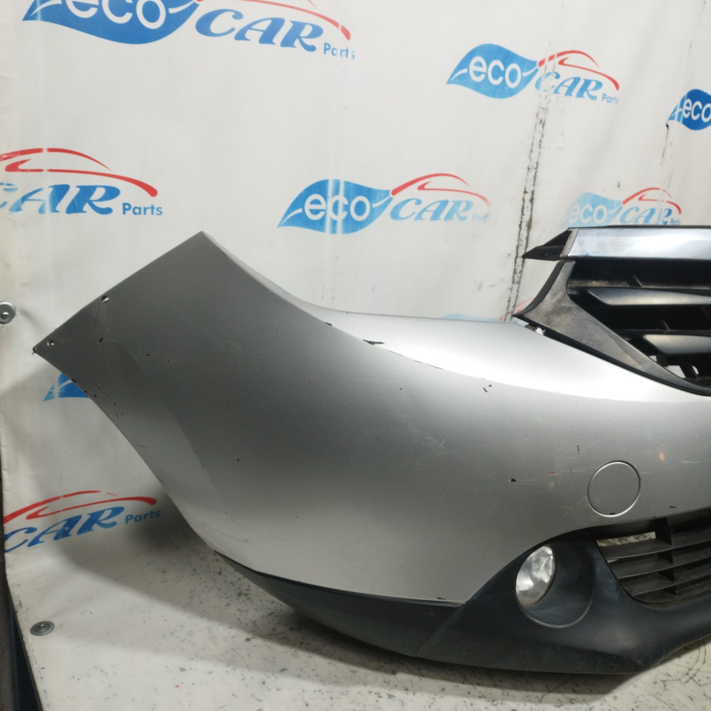 Paraurti anteriore grigio Dacia Lodgy 2012 ecoAC10925