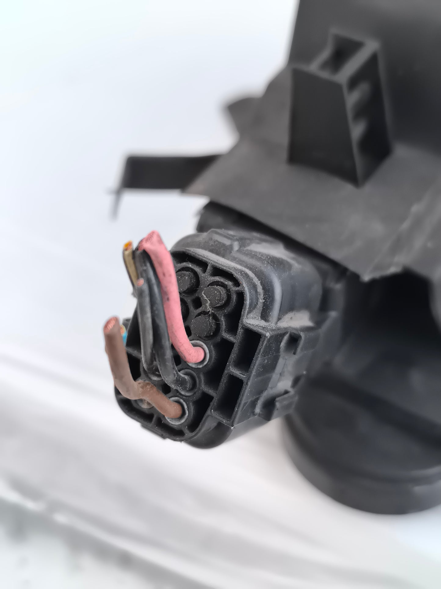 Serratura anteriore sx Fiat Idea anno 2006 cod: 51708421 ecoAG7782