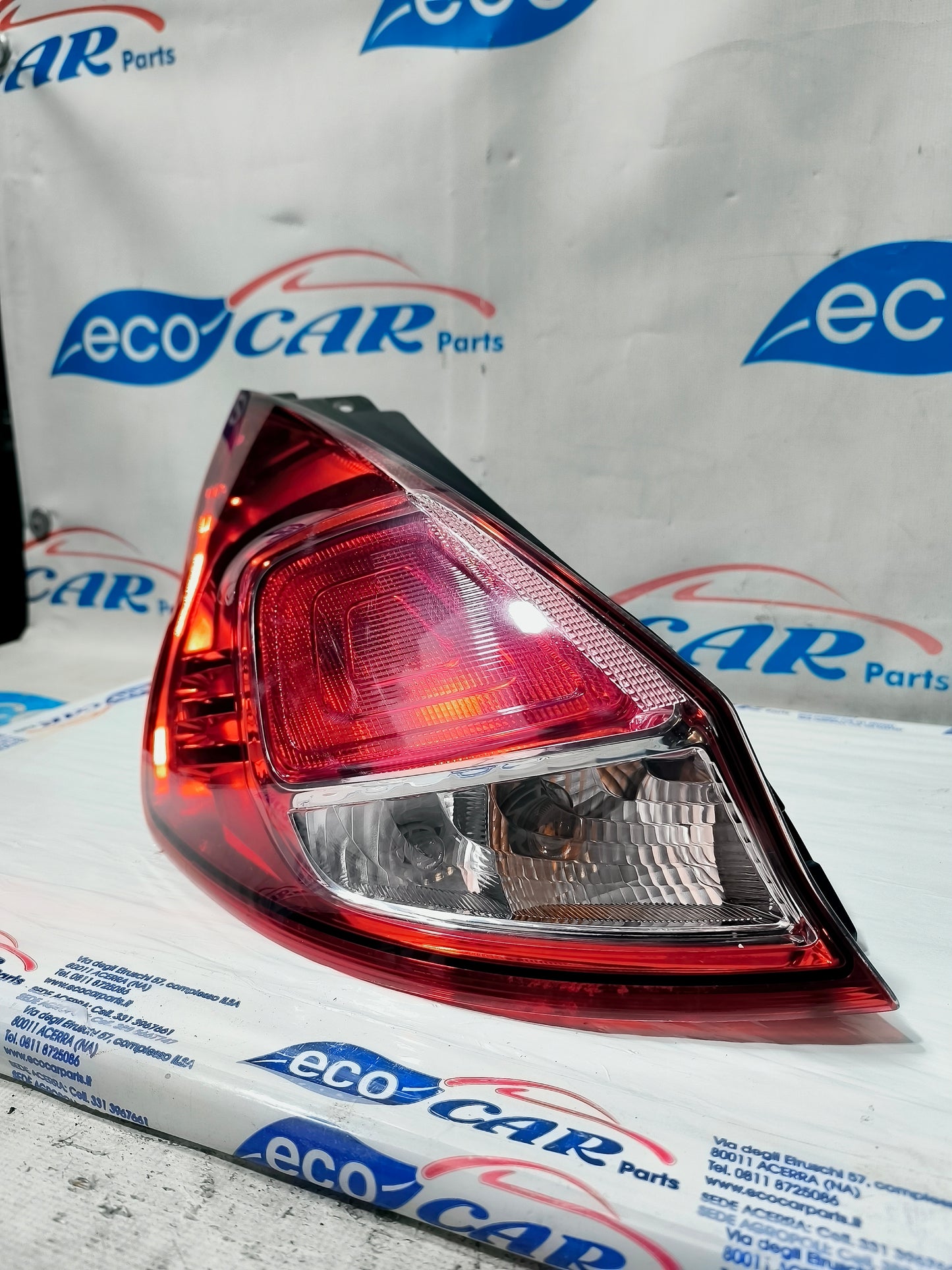 Linke Rückleuchte Ford Fiesta Baujahr 2014 ecoAG6304