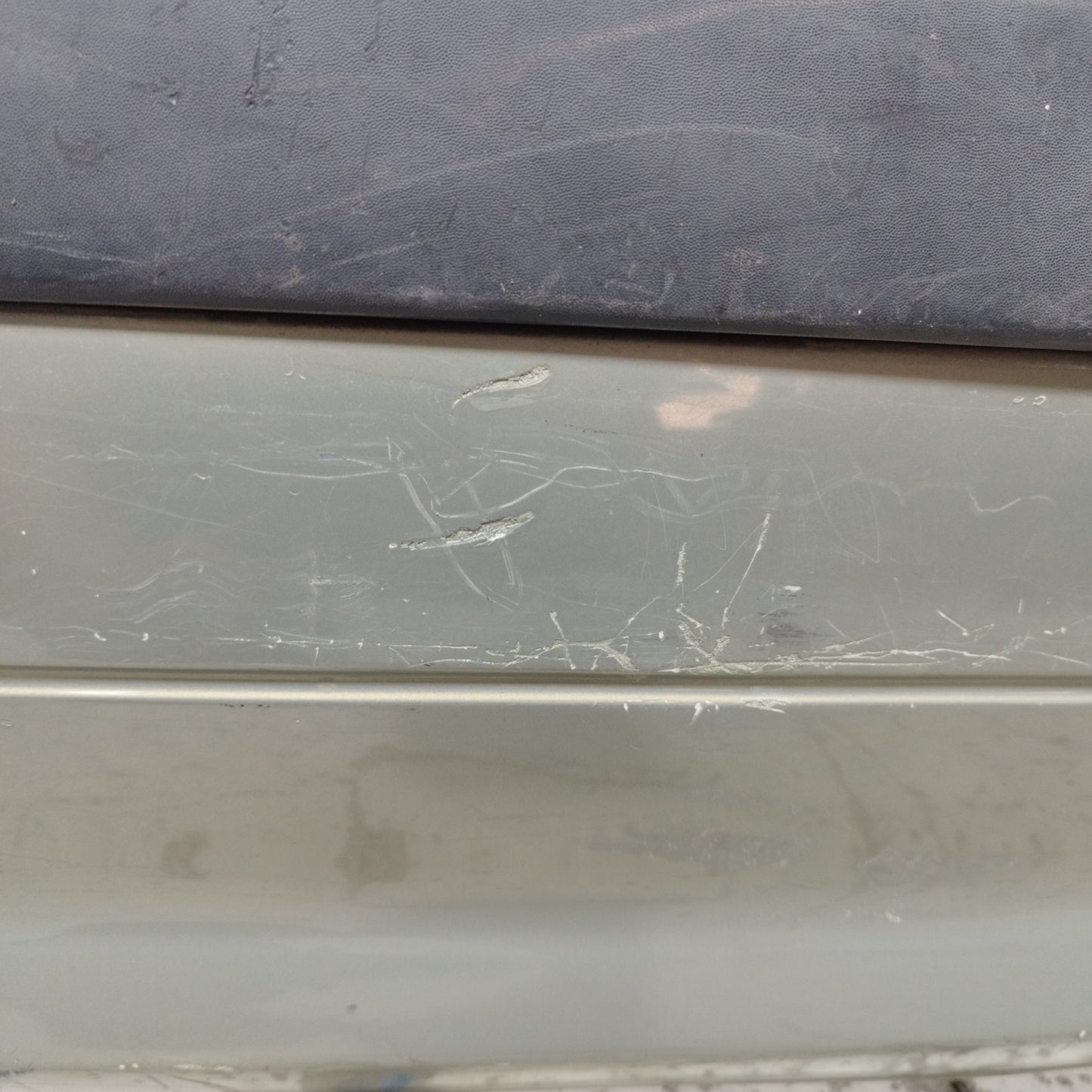 Grüne Heckstoßstange Renault Clio 2002 ecoAC9697