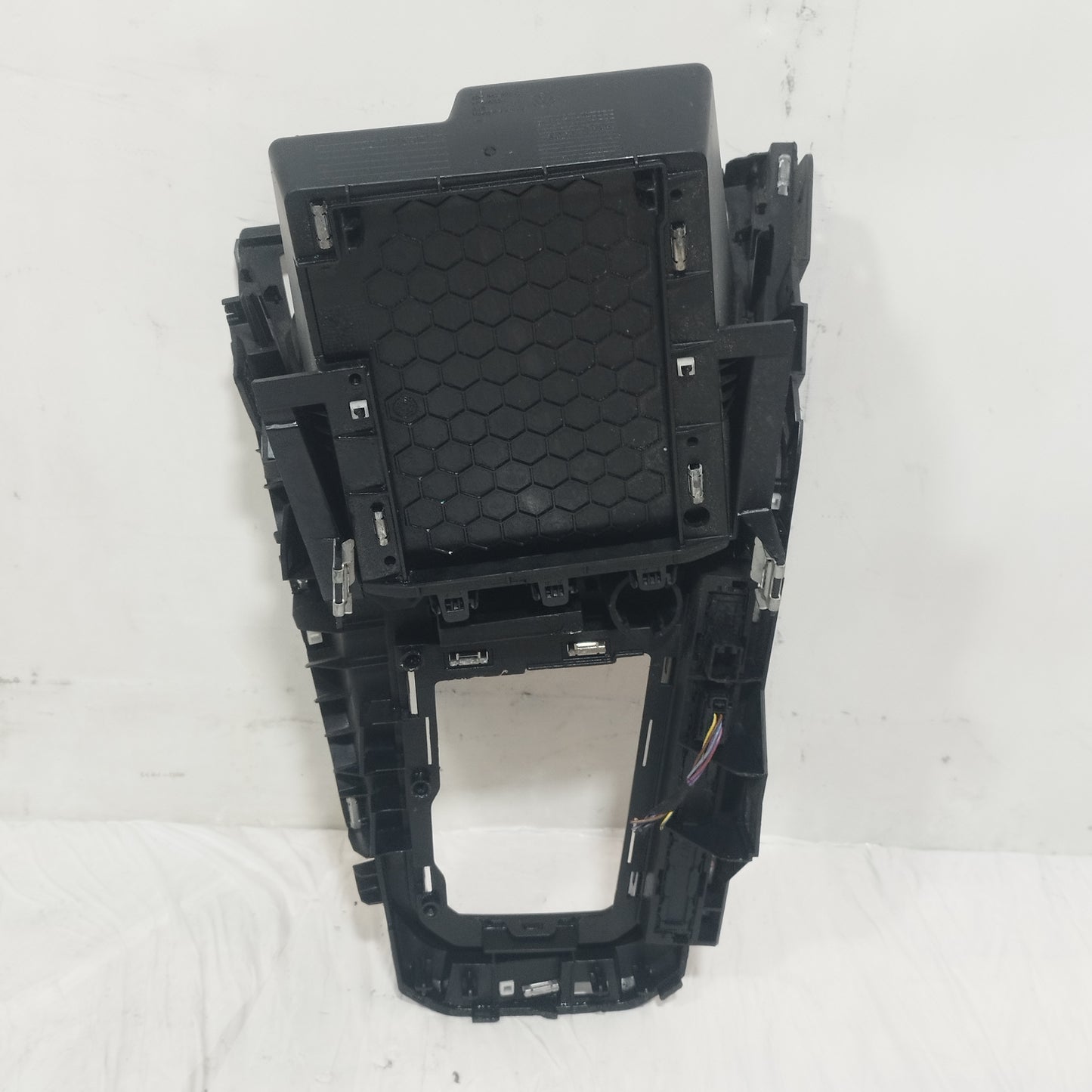 Tunnel centrale Volkswagen Polo VI 2021-2026 Restyling cod: 2g1857925c ecoAC16116