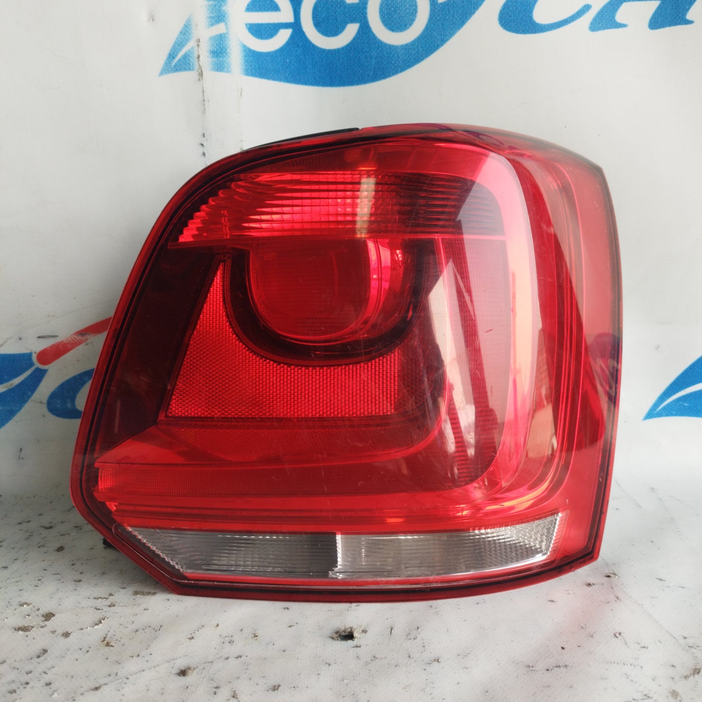 Volkswagen Polo 2012 ecoAC7782 rechte Rückleuchte