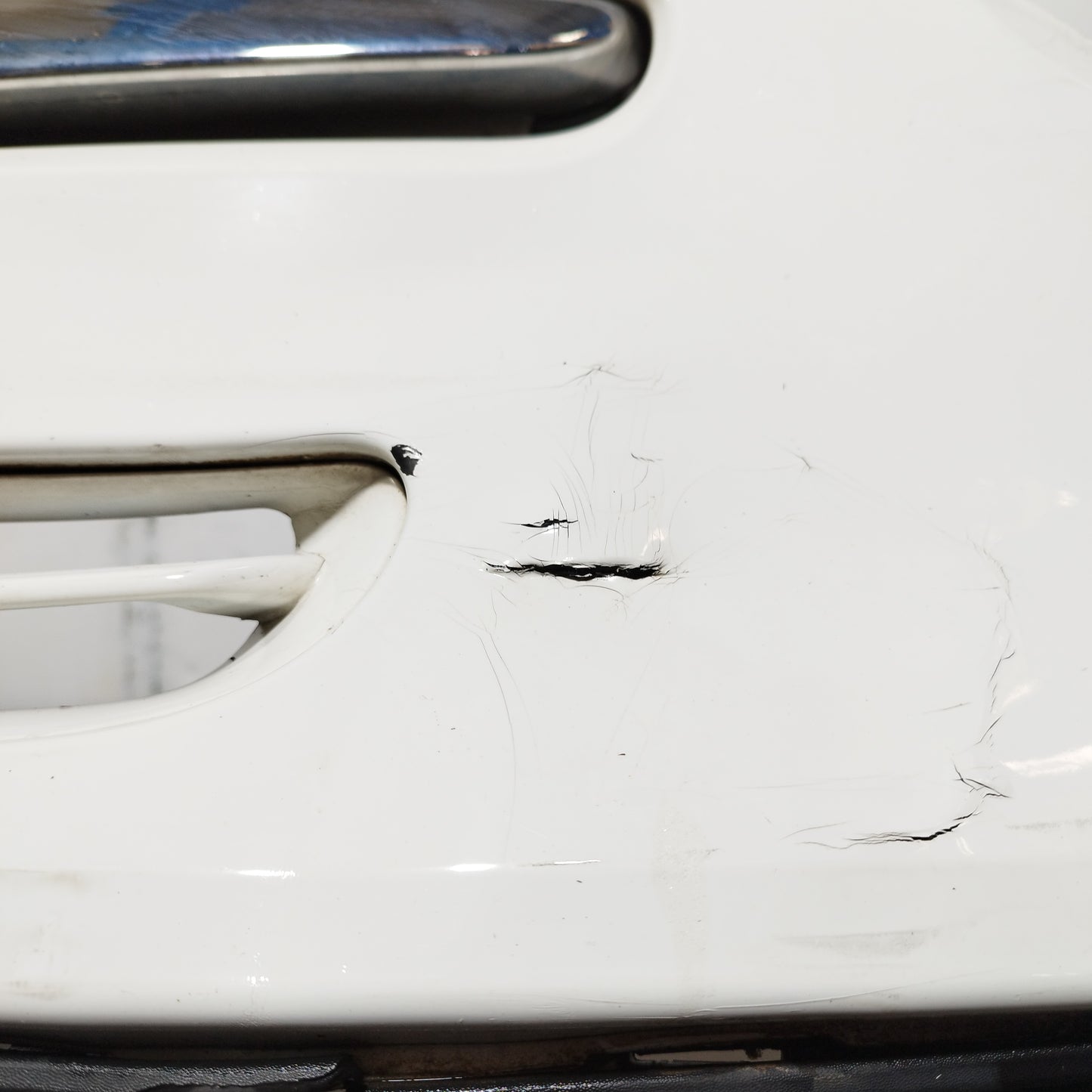 Paraurti anteriore bianco Fiat 500L 2014 ecoAC14211