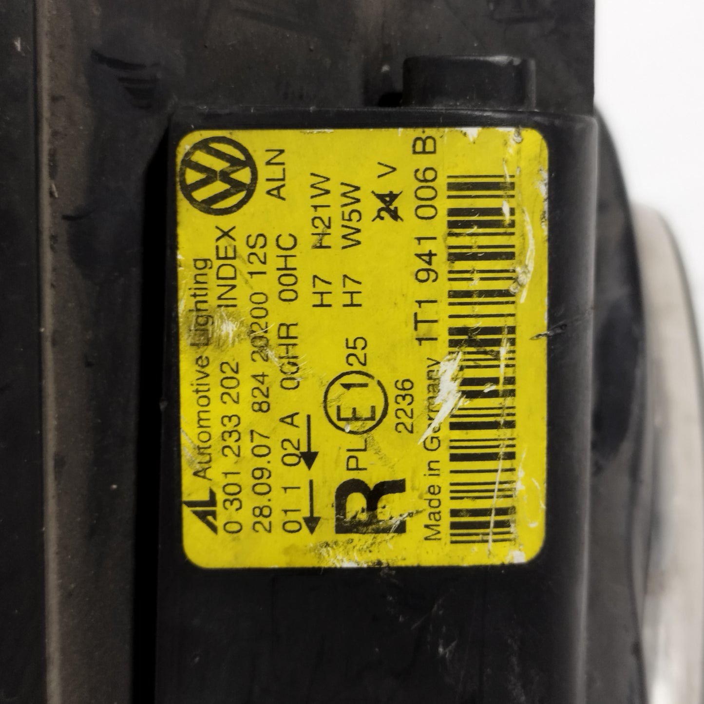 Fanale anteriore dx Volkswagen Touran 2008 cod: 0301233202 ecoAC15068
