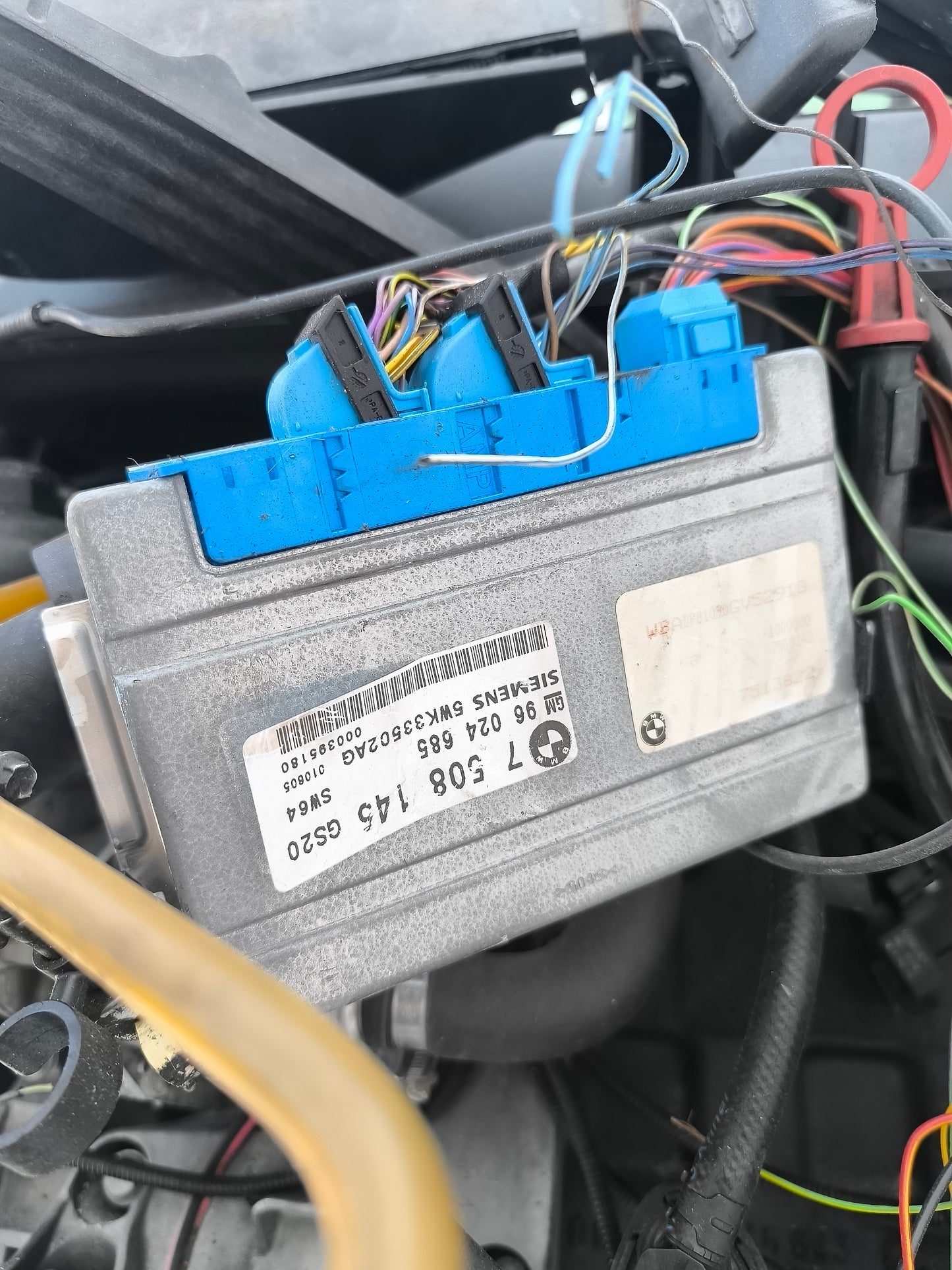 BMW 5 Series E39 3.0 D Engine Code 306D1 complete engine with wiring harness, control units and pedal (the pedal is cutaway) ecoAG7084