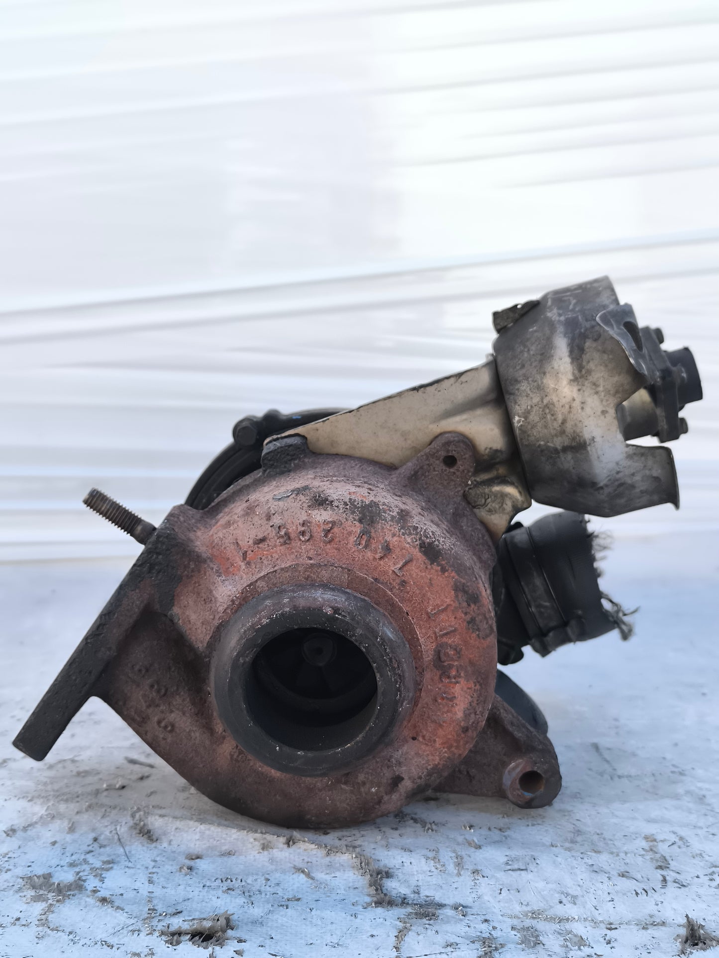Turbina Volvo V50 / Ford S-Max/ C-Max 2.0 TDCI 103KW cod: 9662464980 ecoAG8269