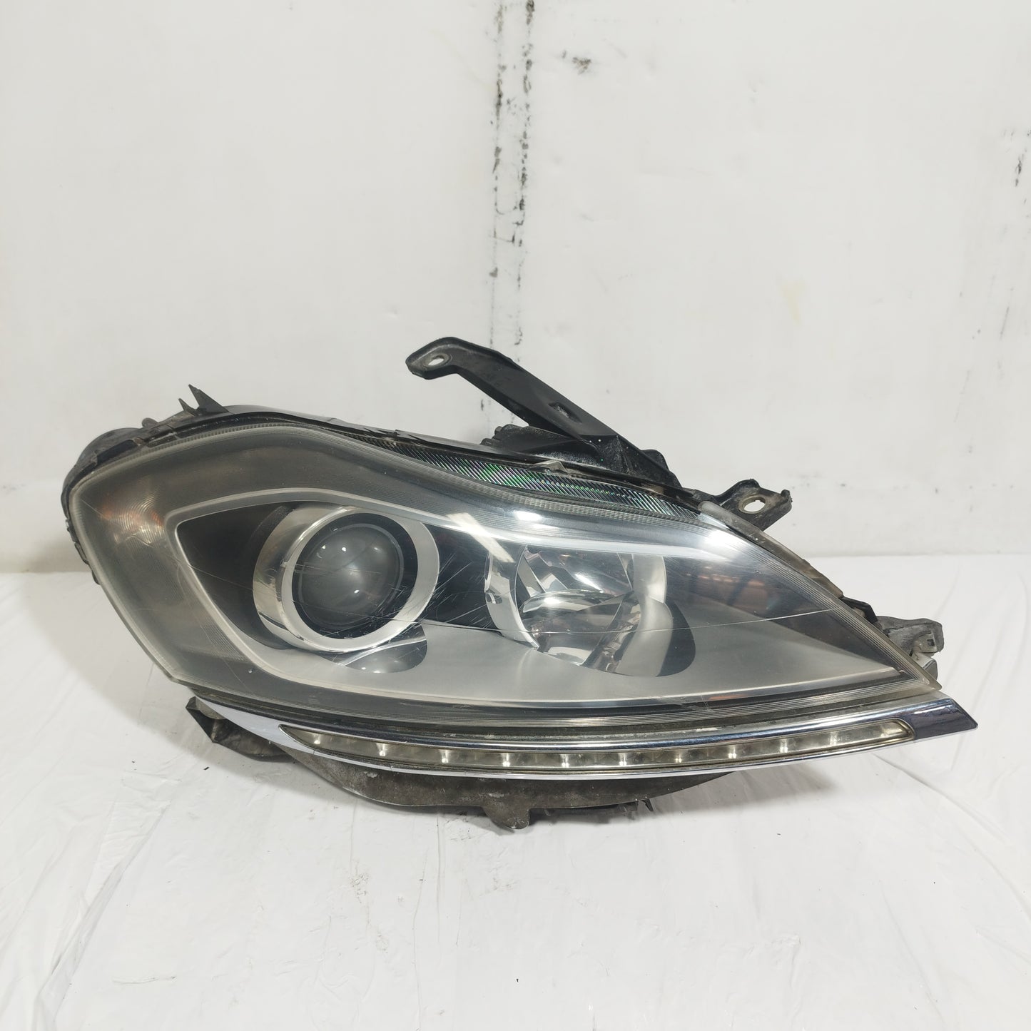 Fanale anteriore dx Lancia Delta 2008-2014 ecoAC15089