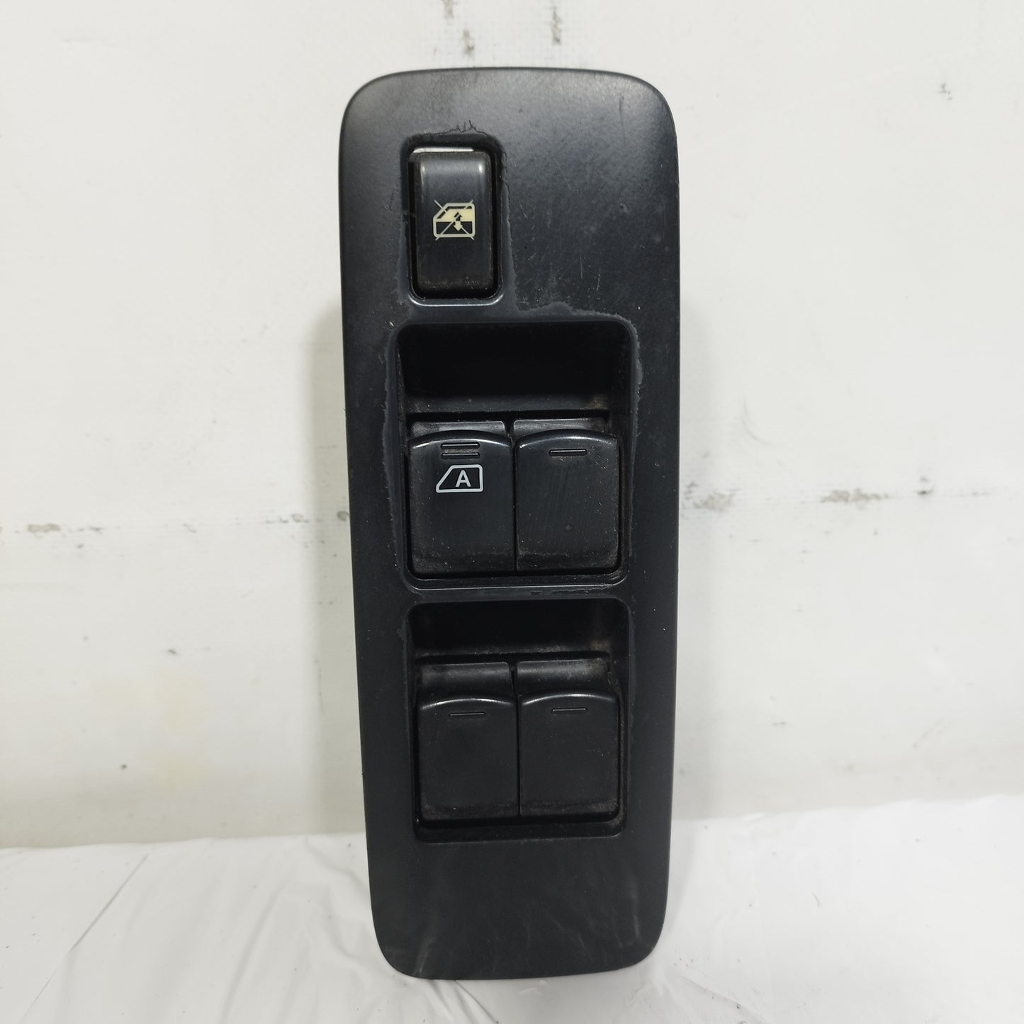 Pulsantiera anteriore sx Nissan Qashqai 2008 Cod: 25401BB60B ecoAC14936