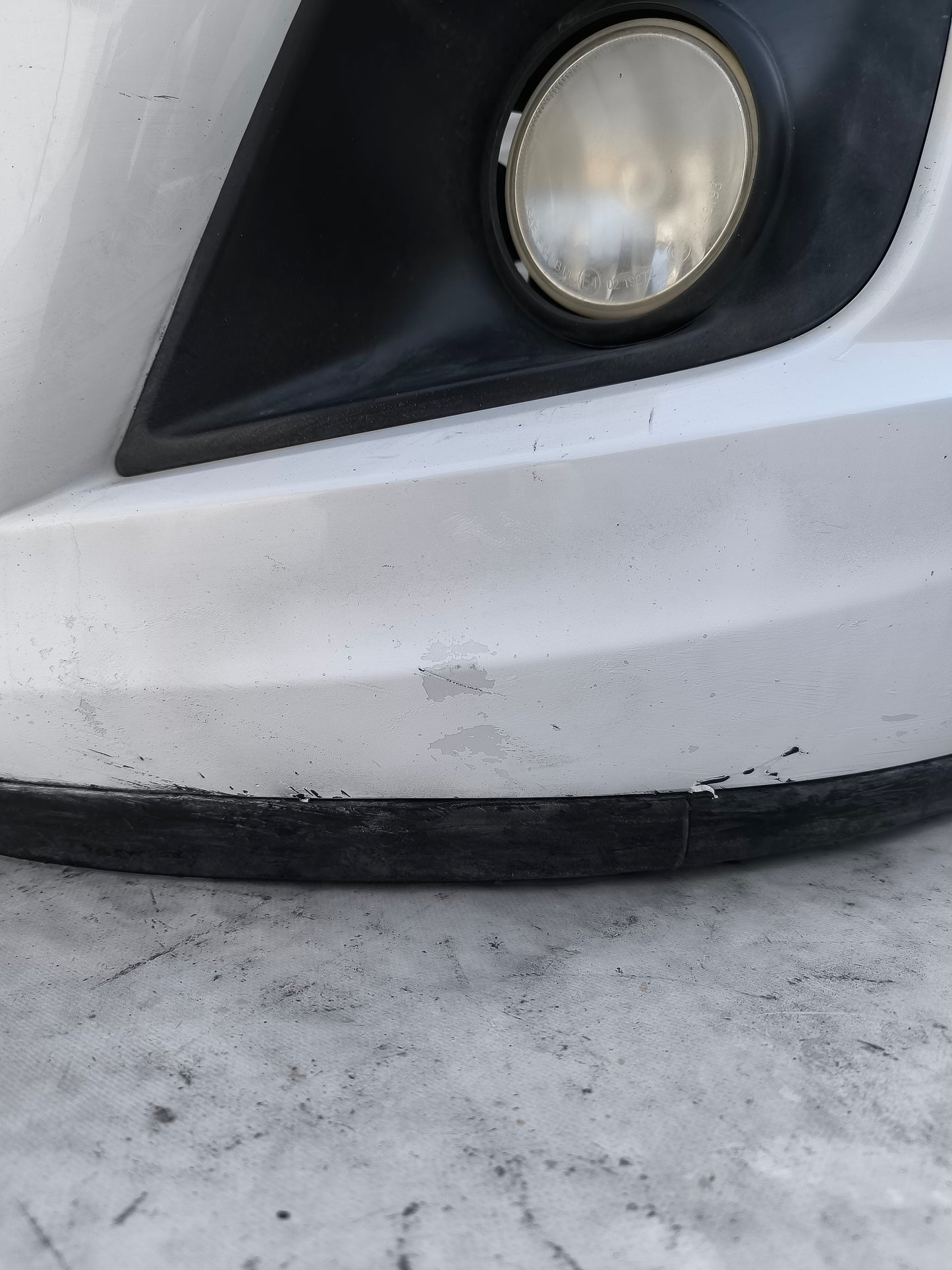 Paraurti anteriore bianco Peugeot 207 anno 2009-2012 Restyling ecoAG8606