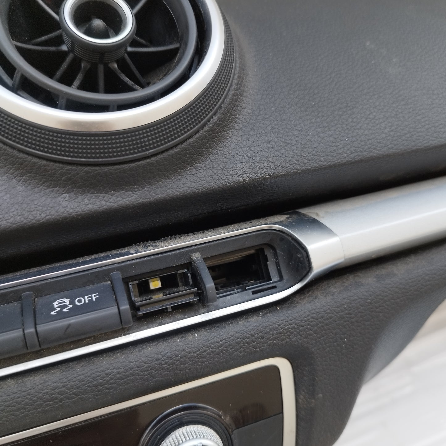 Cruscotto completo Audi A3 2016 ecoAC15953