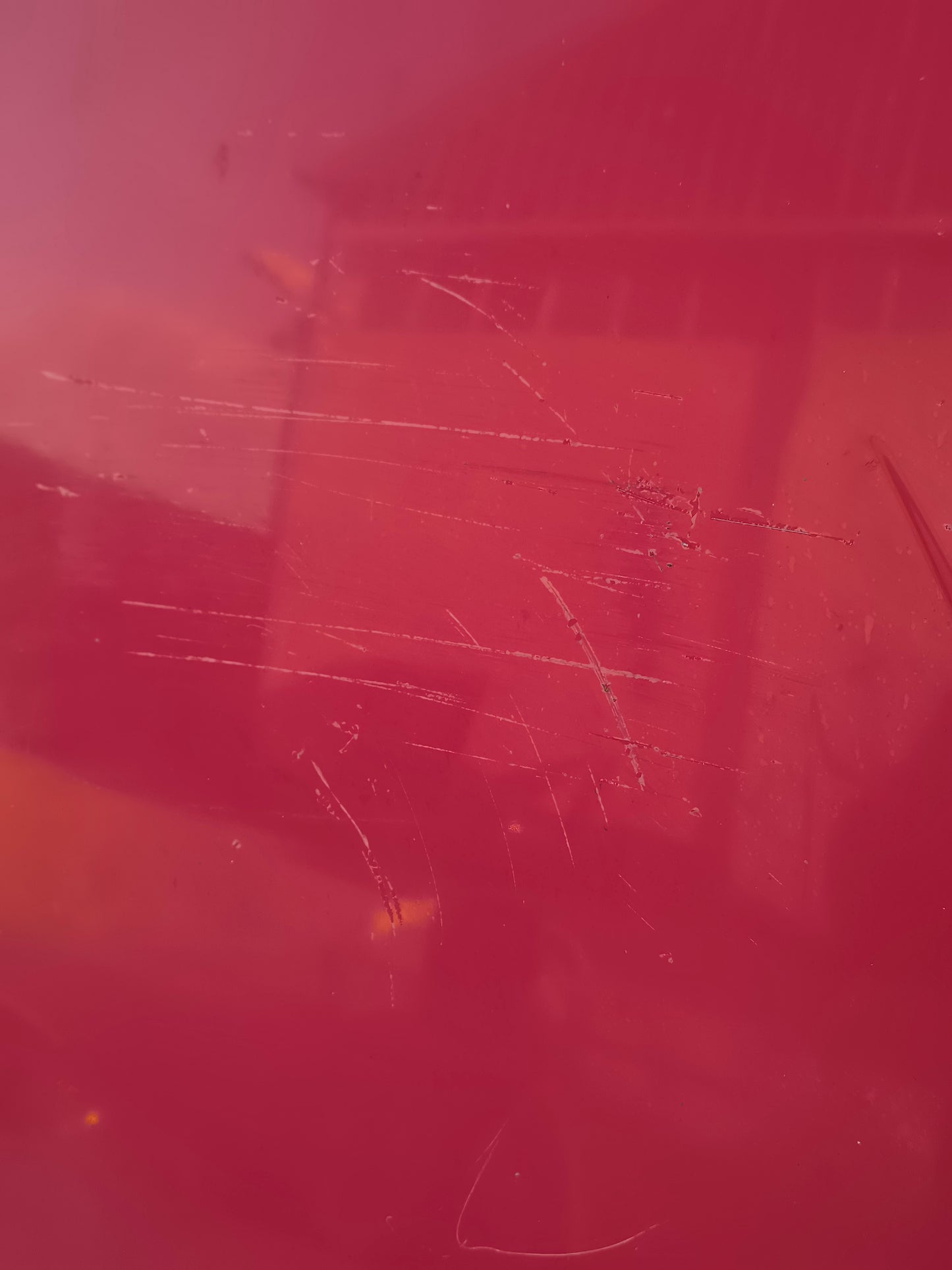 Rote Motorhaube Dacia Sandero 2008 ecoAG5890