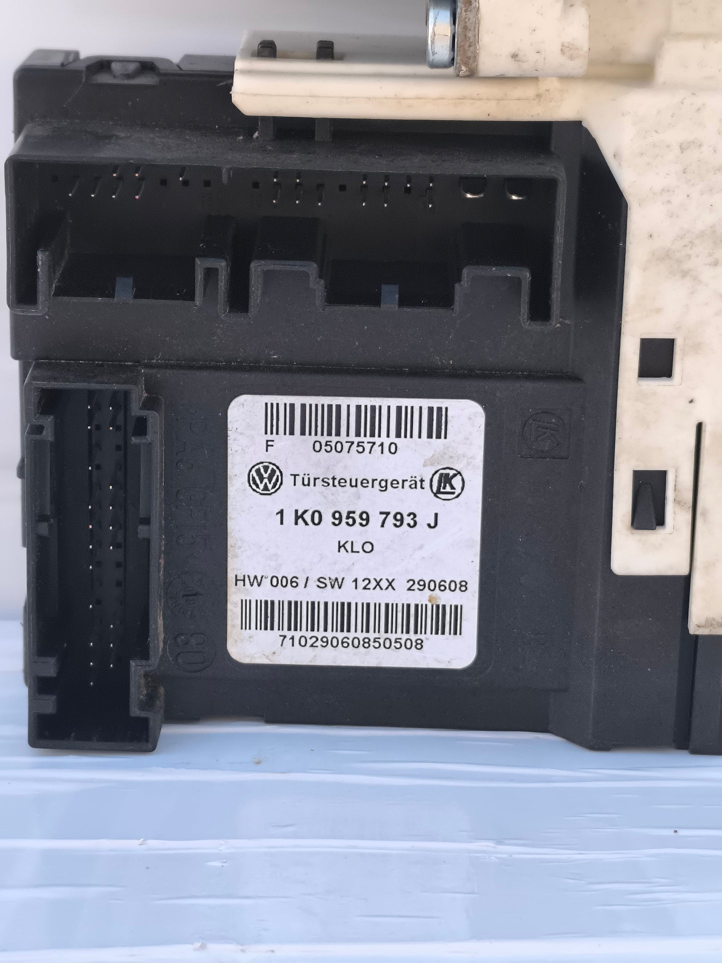 Motorino alzacristalli anteriore sx Volkswagen Golf 5 cod. 1K0959793J ecoAG7689
