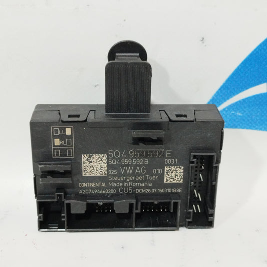 Centralina chiusura porta anteriore dx Volkswagen Golf 7 Cod: 5Q4959592B ecoAC10568