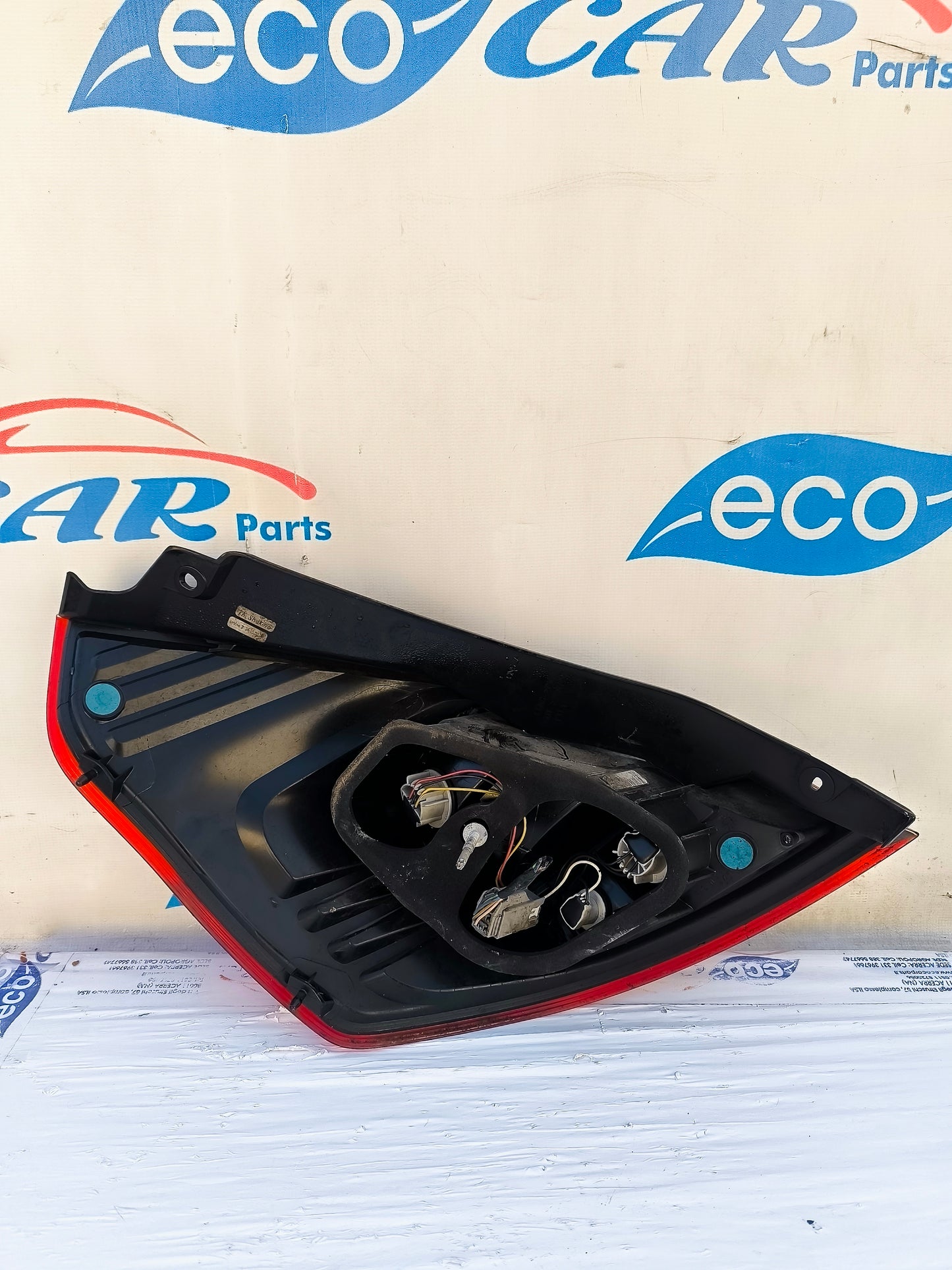 Ford Fiesta 2011 ecoAG6127 right rear light