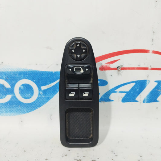 Pulsantiera anteriore sx Fiat Scudo 2008 ecoAC10140