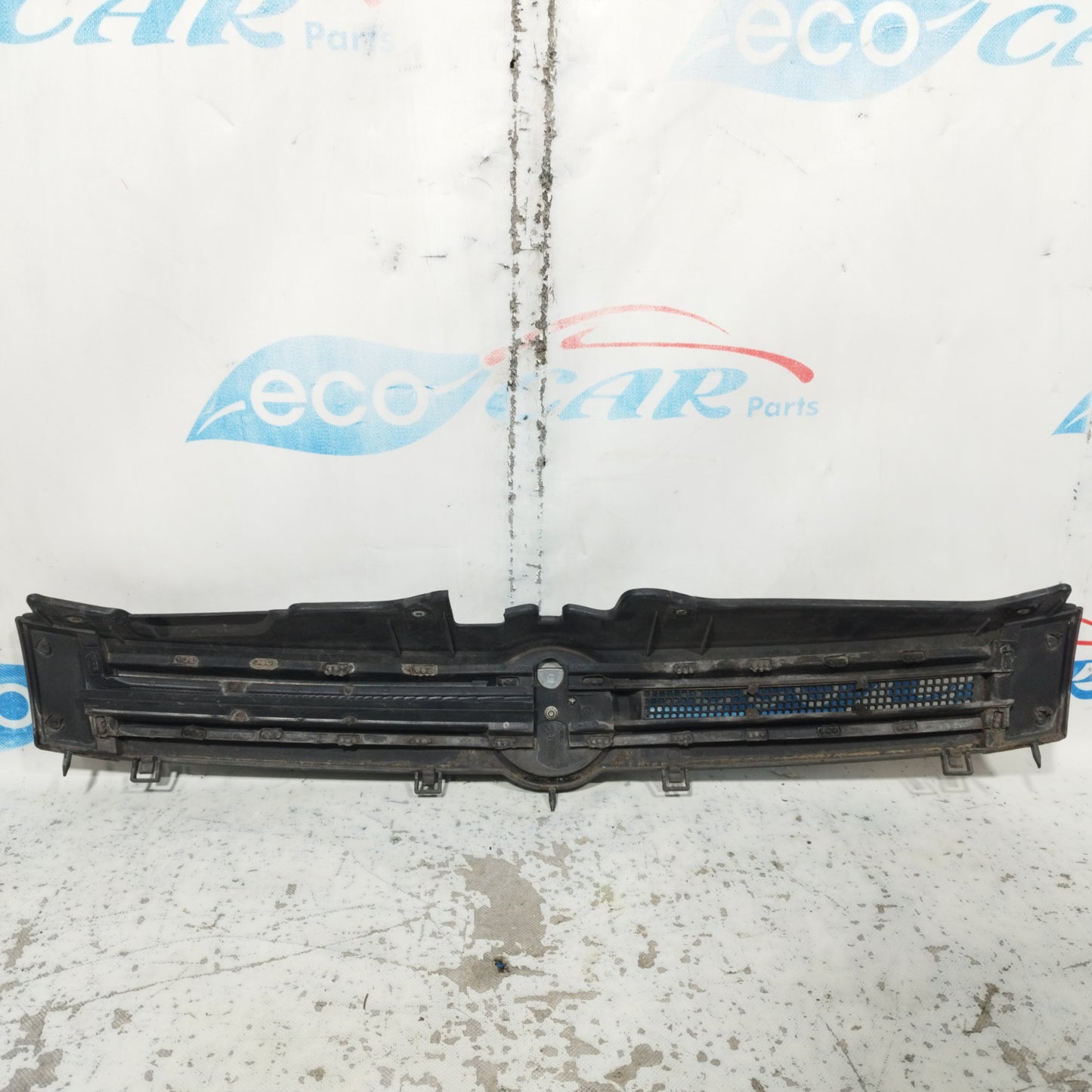 Roter Kühlergrill Fiat Panda 2008 ecoAC10020