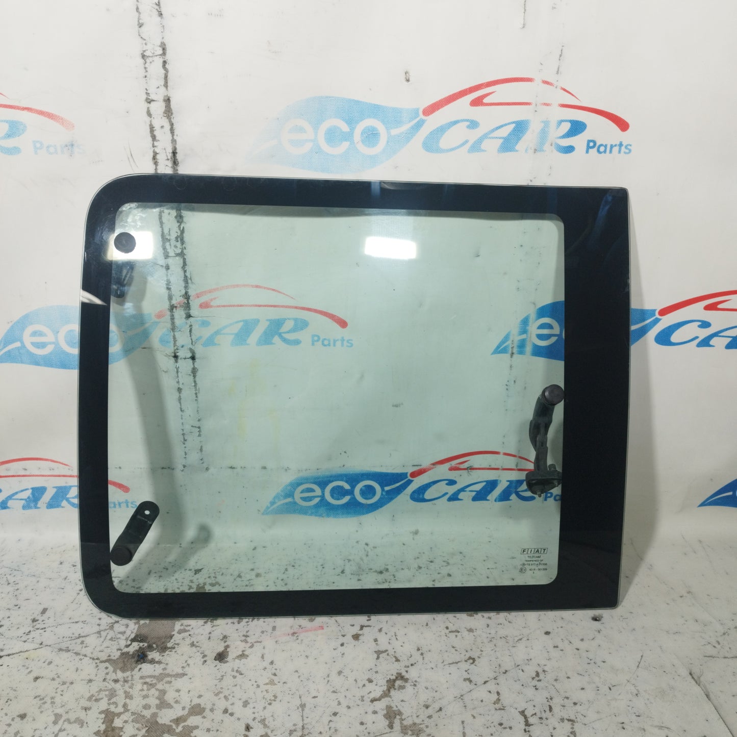 Vetro Fisso Posteriore Sx Fiat doblo 2006 ecoAC10199